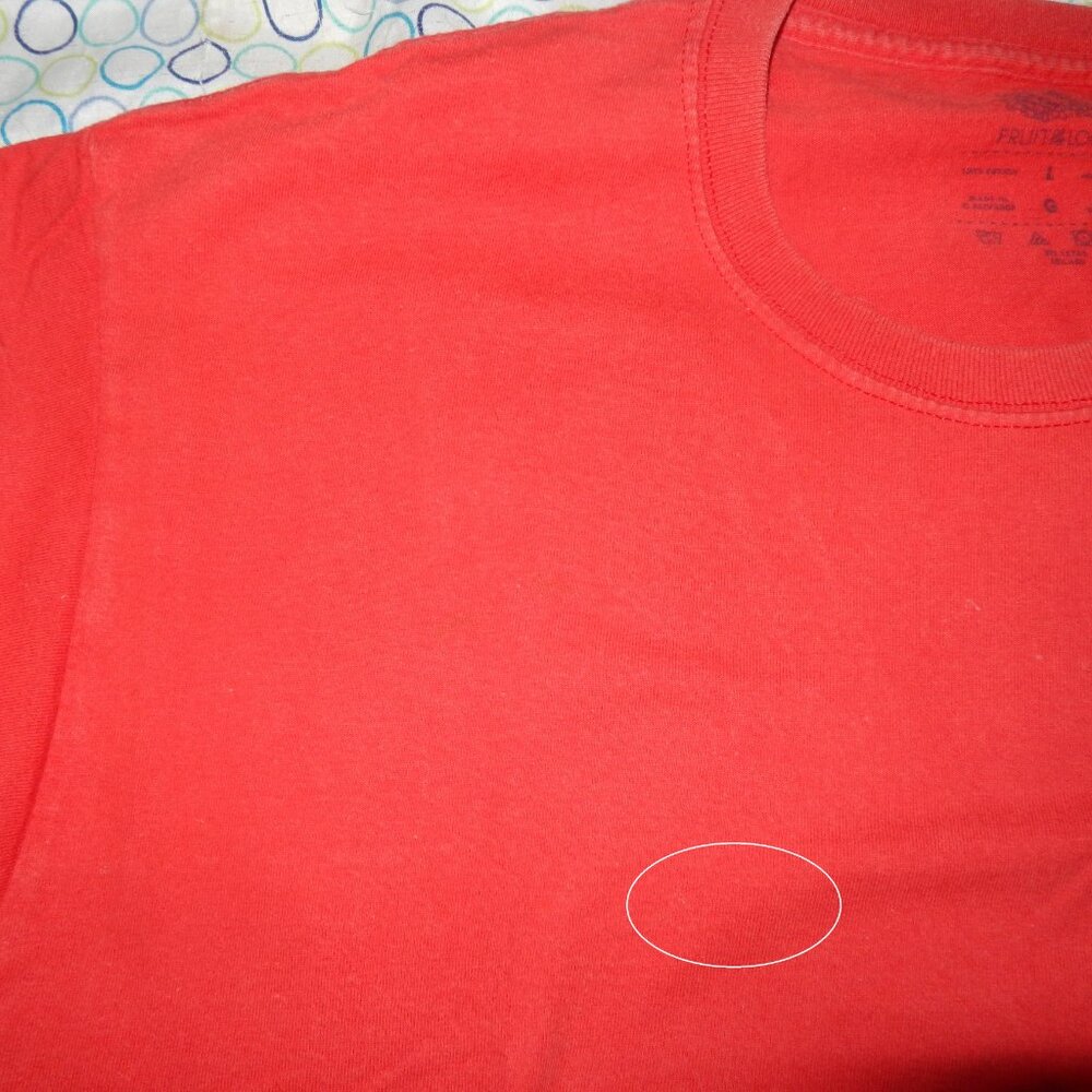 2 Vintage Fruit of the Loom tee shirts. Sz L - Picture 10 of 10